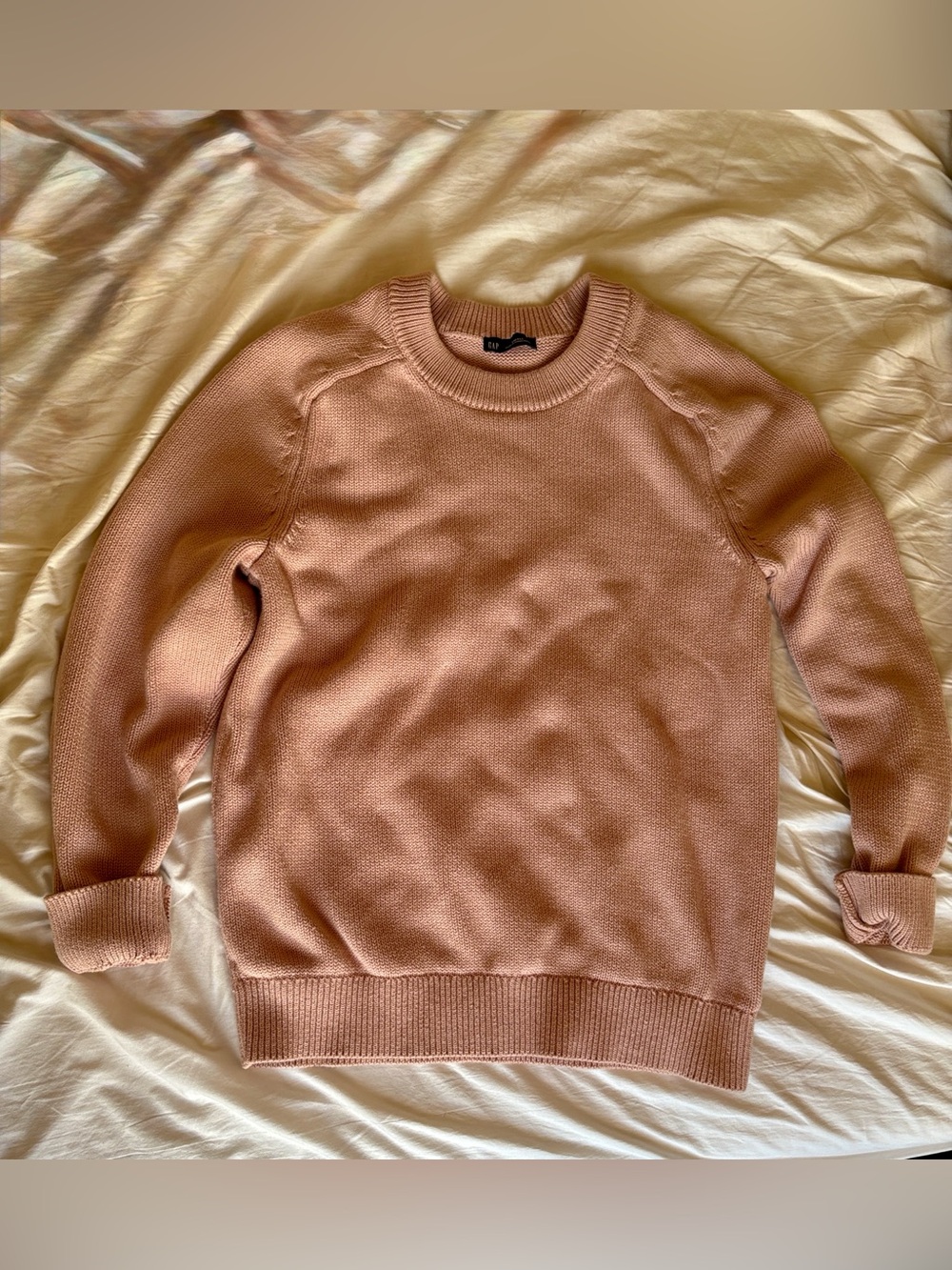 GAP Men's Crewneck Sweater in Dusty Rose
